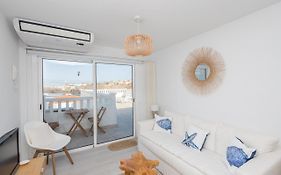 Sea Views Private Terrace 2Br House Near The Beach